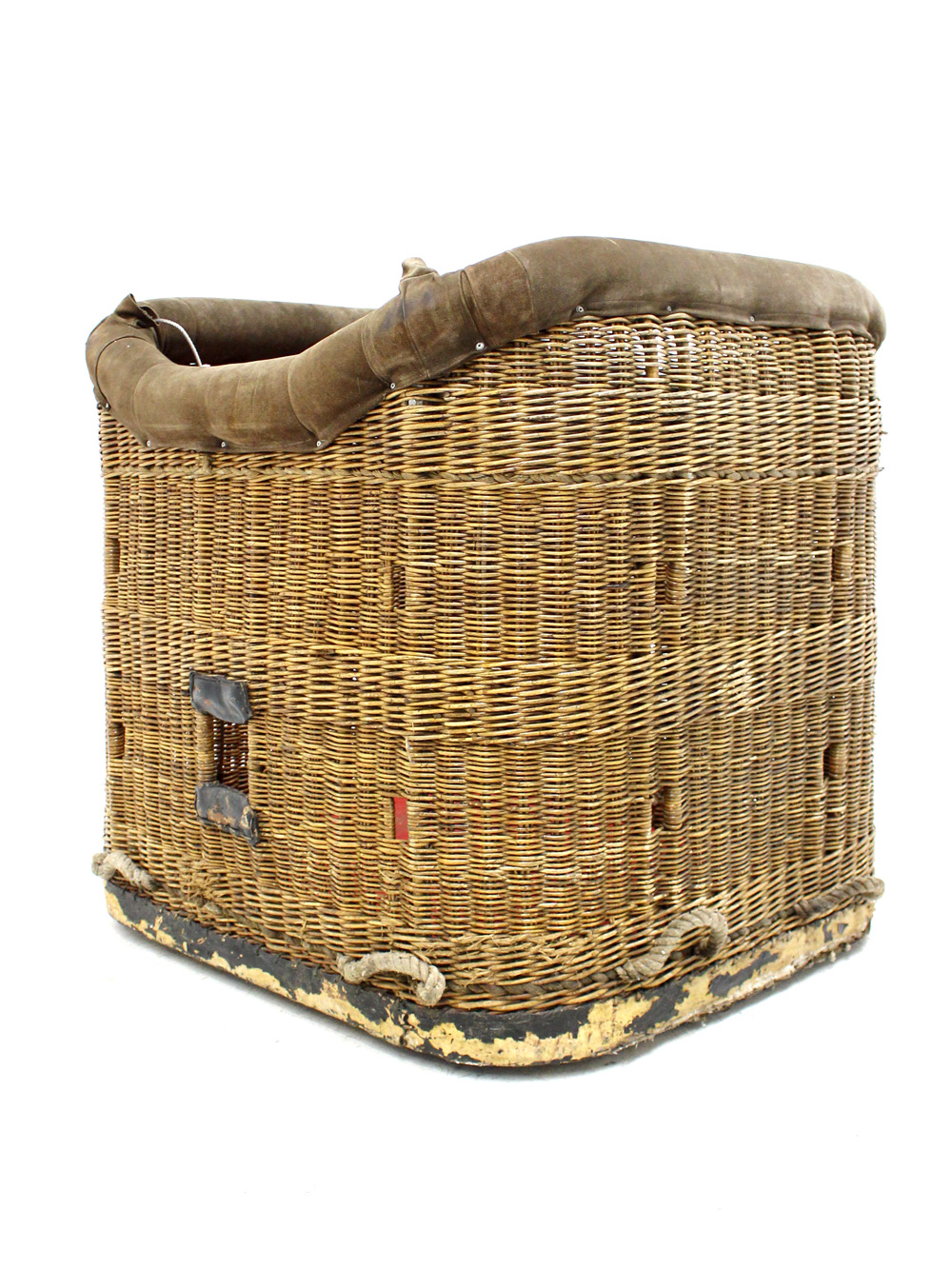 SN3056_Hot_Air_Balloon_Basket_event_prop_hire_0003IMG_8560_copy