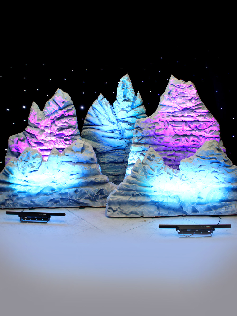 SN3059_Snow_Covered_Mountain_Range_with_Lights_event_prop_hire_0022IMG_8481_copy