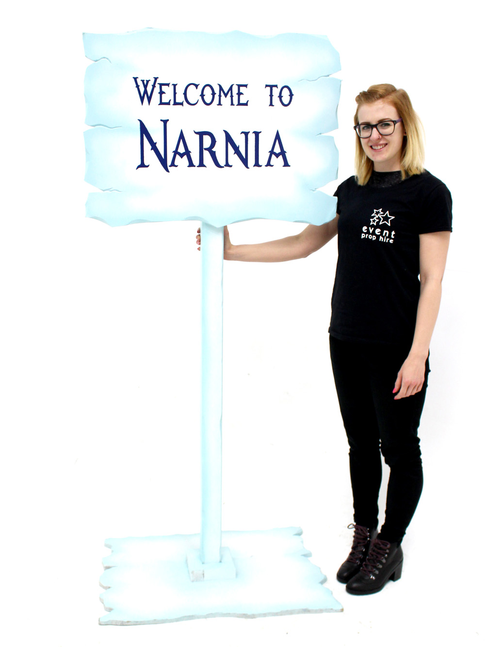 SN3123_Welcome_to_Narnia_Sign_event_prop_hire_0032IMG_8597_copy