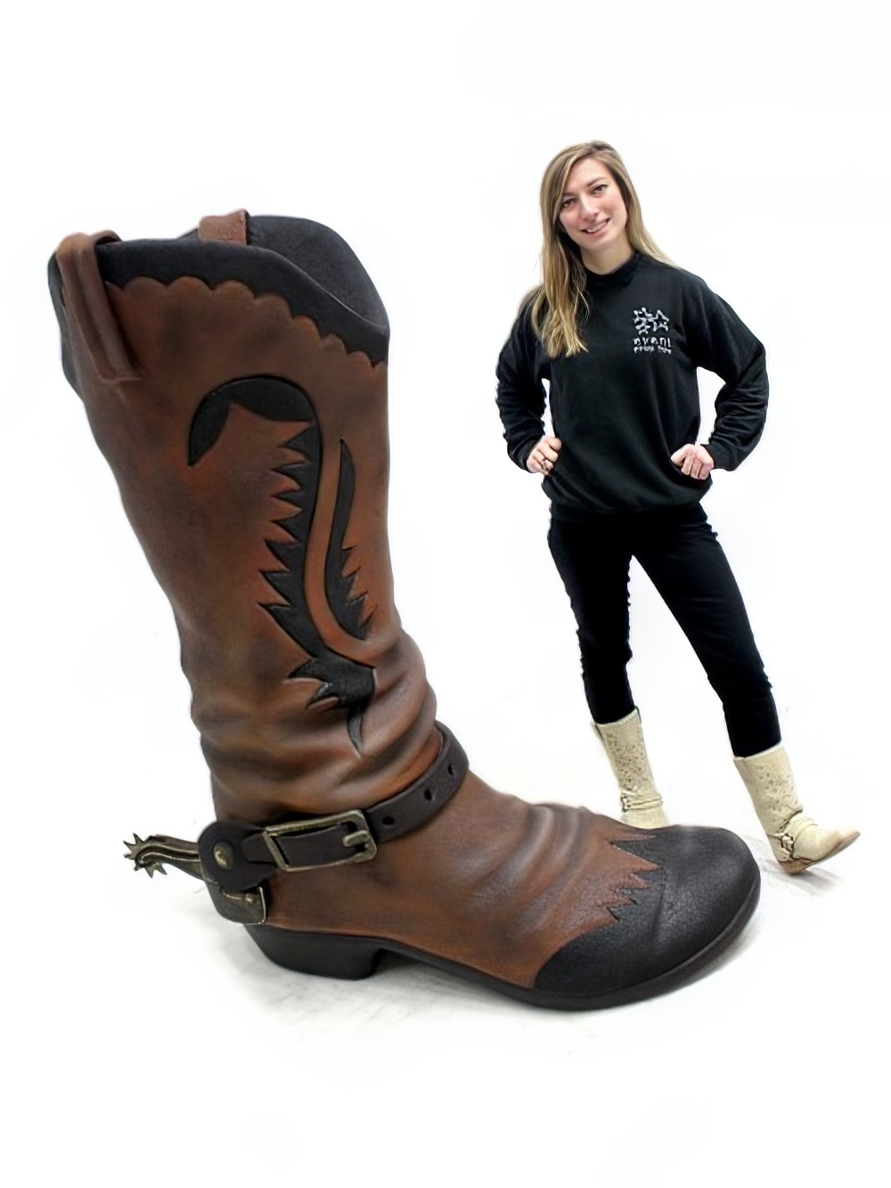 SN3241_Giant_Cowboy_Boots_Pair_event_prop_hire_0006LG_366_copy