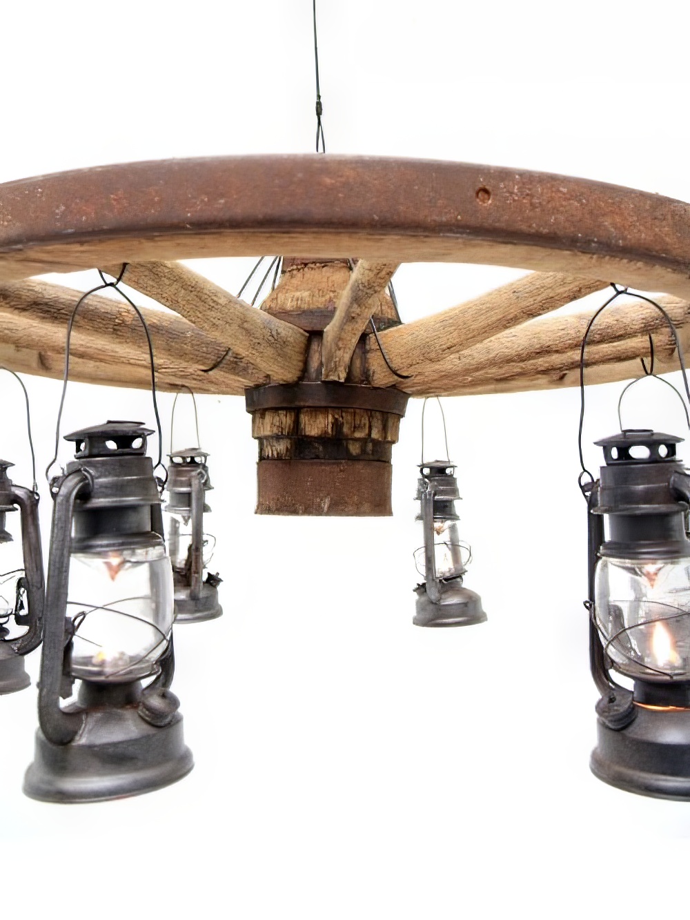 SN3299_Hanging_Vintage_Wagon_Wheel_with_Lanternsevent_prop_hire_LG_1530_copy