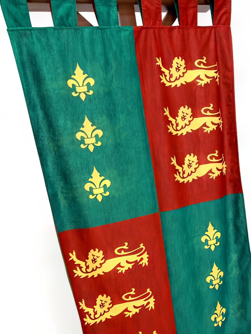SN3397_Freestanding_Medieval_Banner_1_24mevent_prop_hire_LG_1348_copy