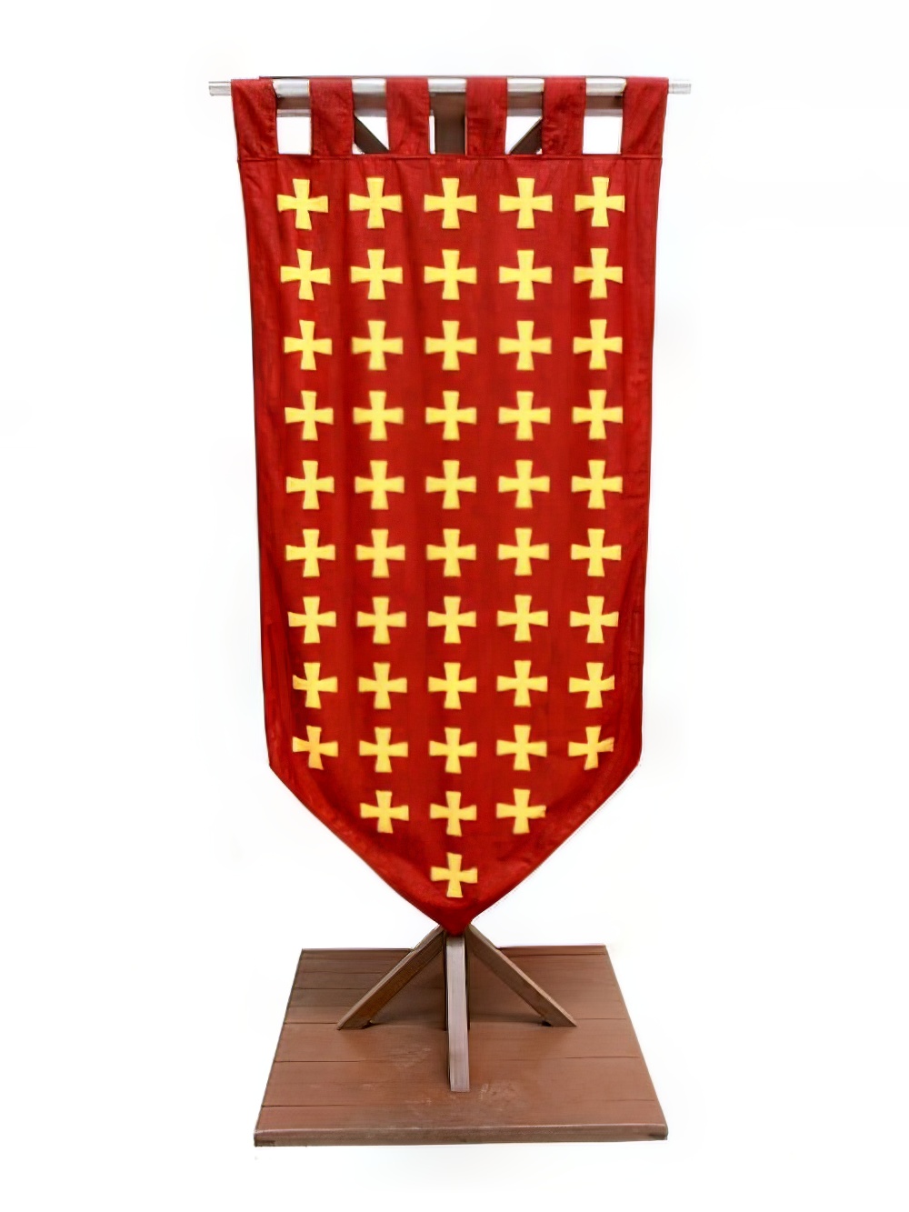 SN3405_Freestanding_Medieval_Banner_5_24mevent_prop_hire_LG_1350_copy