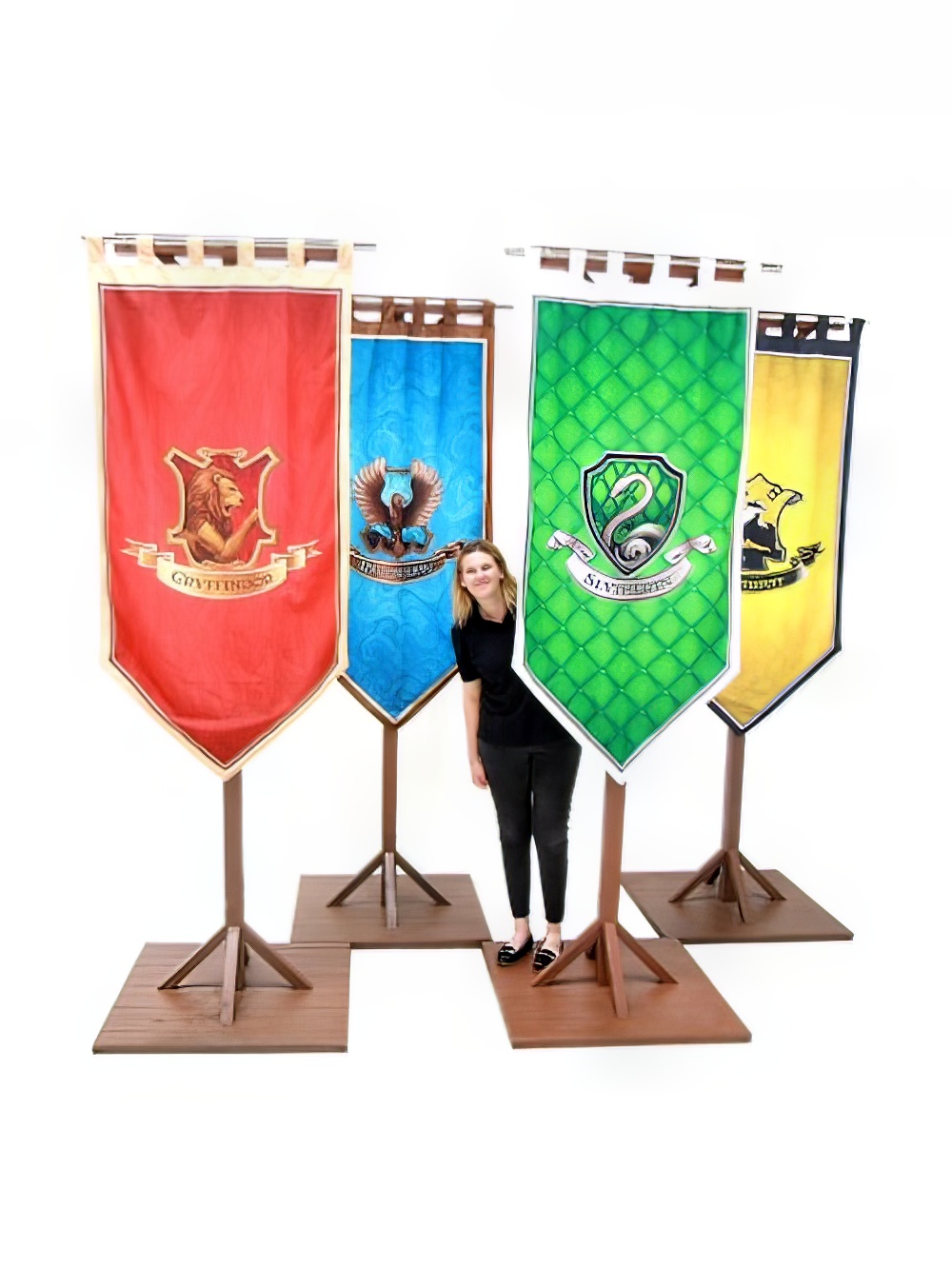 SN3656_SN3657_SN3658_SN3659_Freestanding_School_House_Banner_3mevent_prop_hire_LG_1390_copy