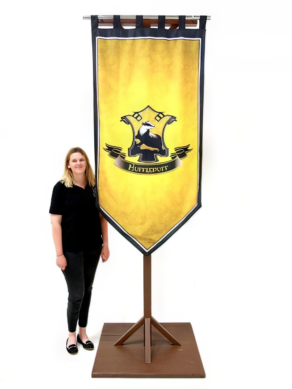 SN3657_Freestanding_School_House_Banner_2event_prop_hire_LG_1393_copy