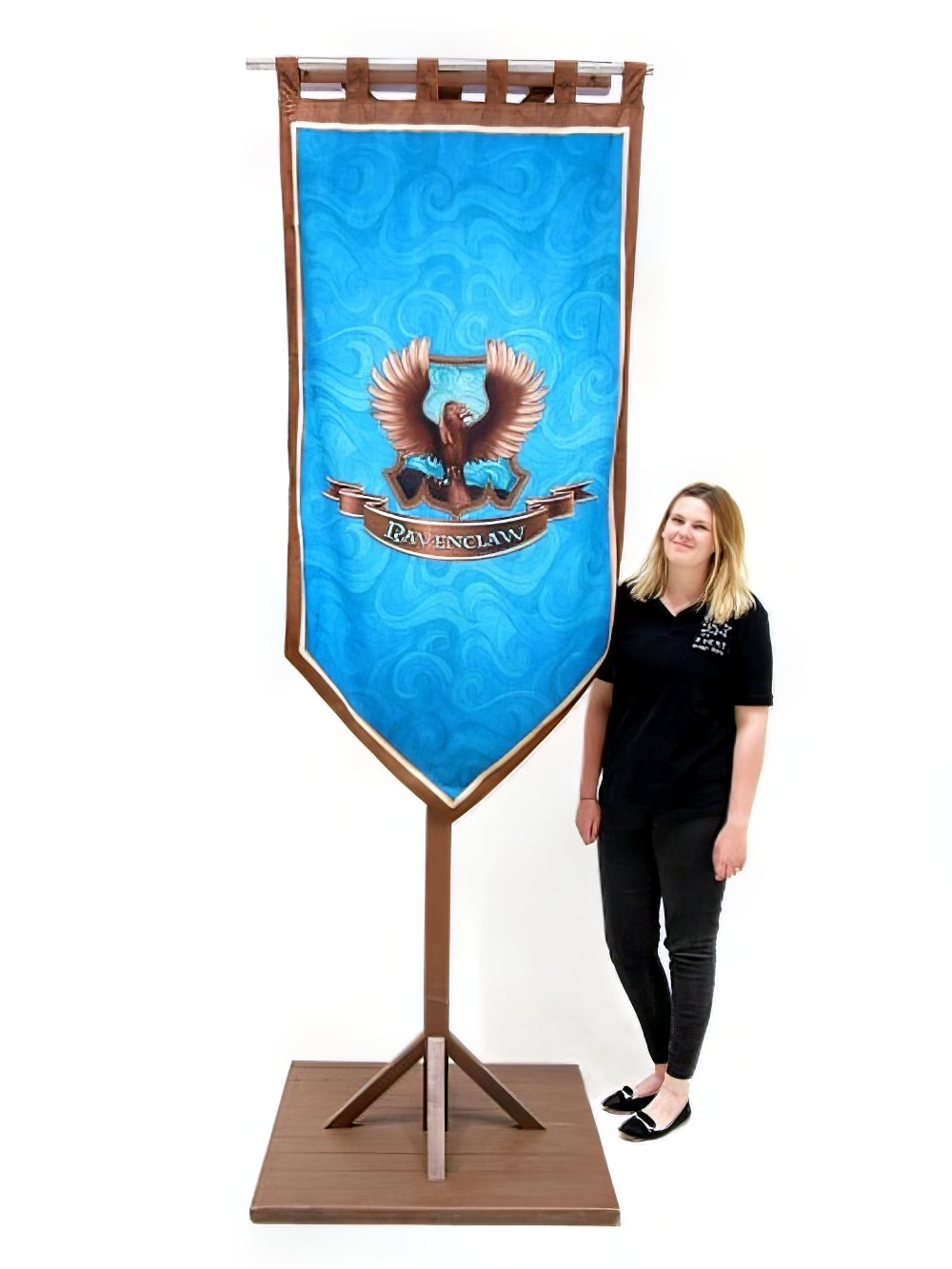 SN3658_Freestanding_School_House_Banner_3event_prop_hire_LG_1394_copy