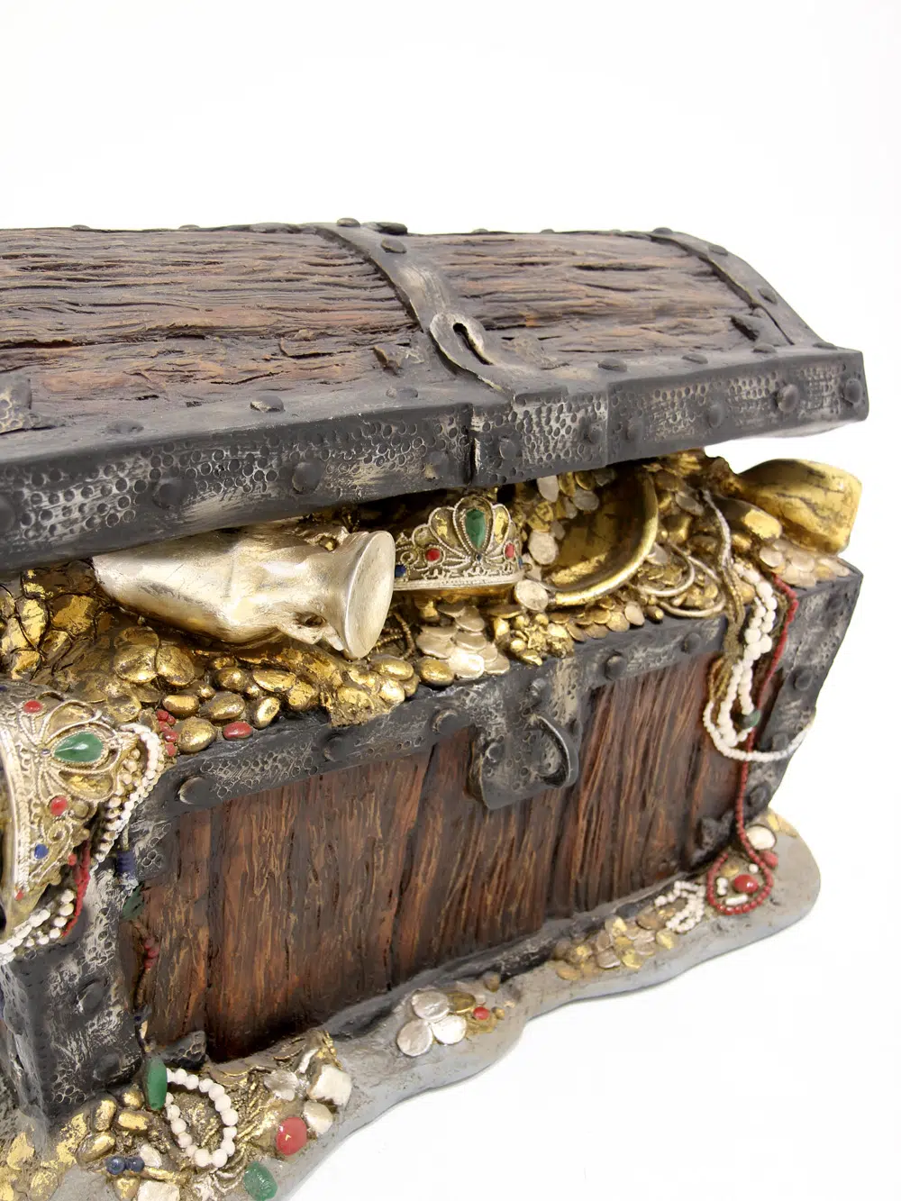 SN5504 Pirate Treasure Chest _event_prop_hire_068_Optimised