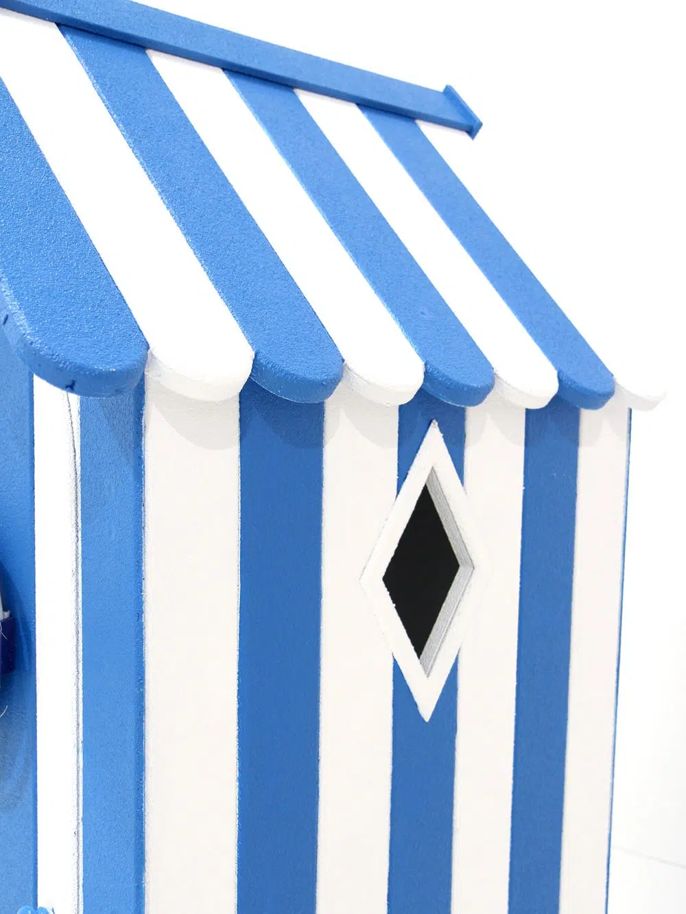 SN5682 Beach Hut (Blue & White) _event_prop_hire_053