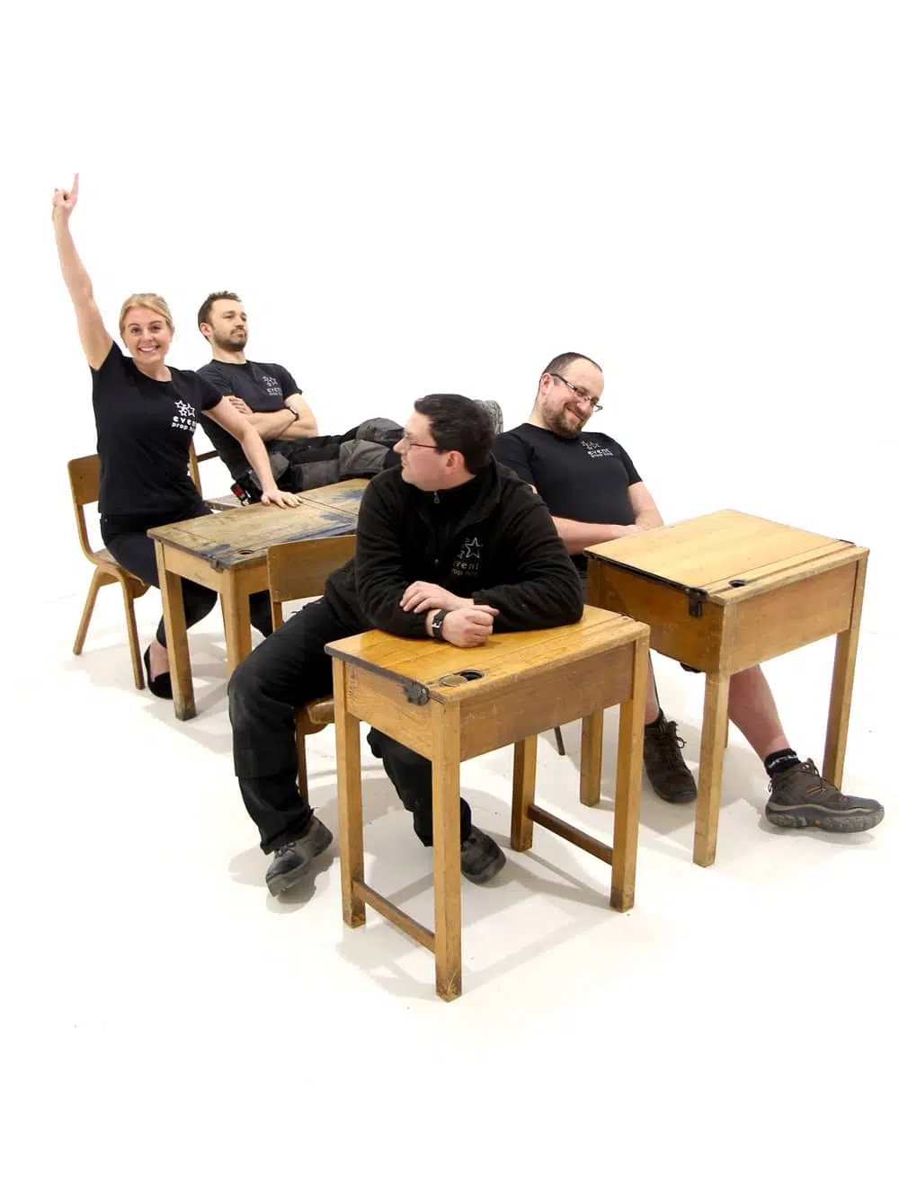 SN5829_SN1529_SN1597 School Desks & Chairs _event_prop_hire_025