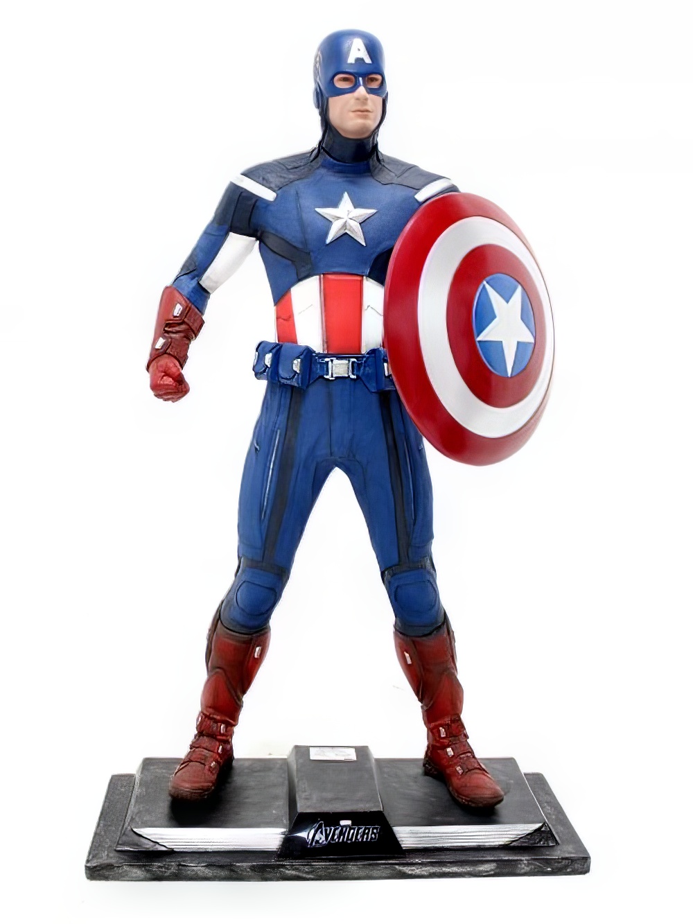 SPR43_lifesize_The_avengers_captain_america_prop_1_superhero_event_prop_hire_optimised