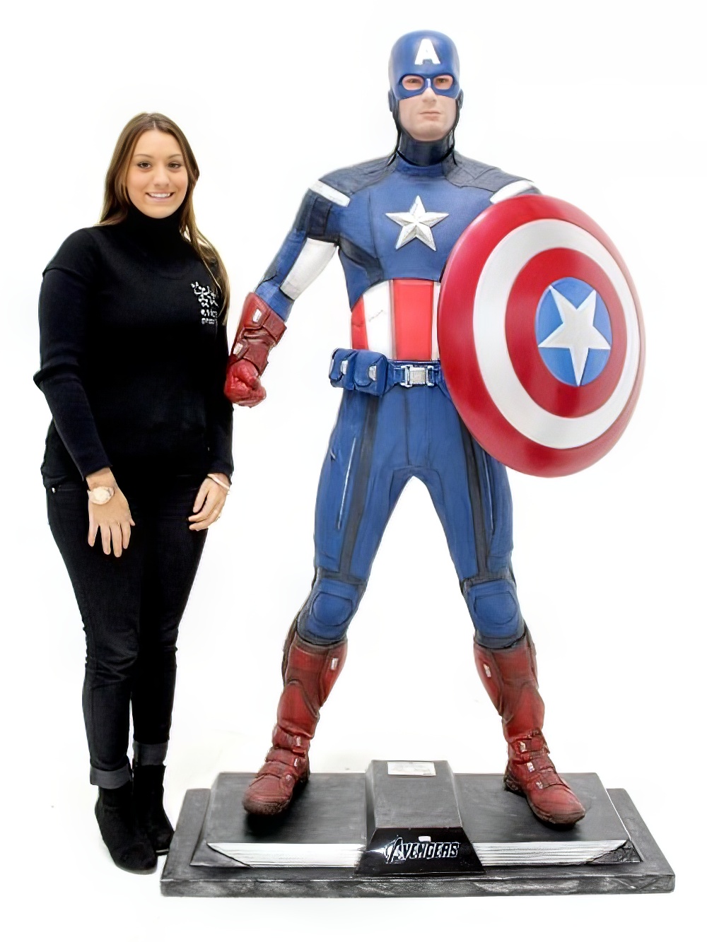 SPR43_lifesize_The_avengers_captain_america_prop_2_superhero_event_prop_hire_optimised