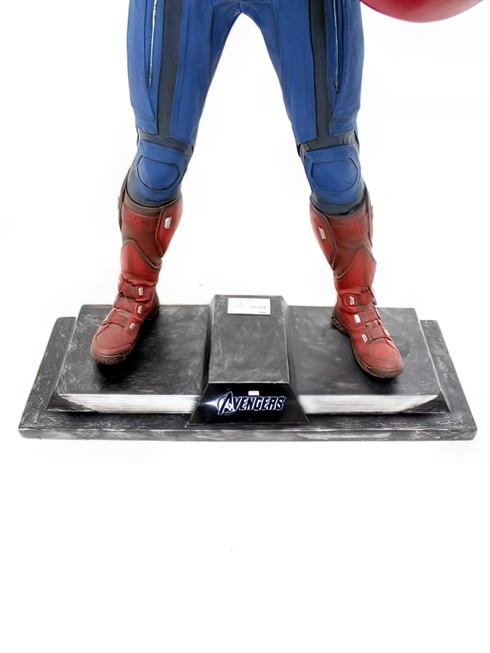 SPR43_lifesize_The_avengers_captain_america_prop_6_superhero_event_prop_hire_optimised