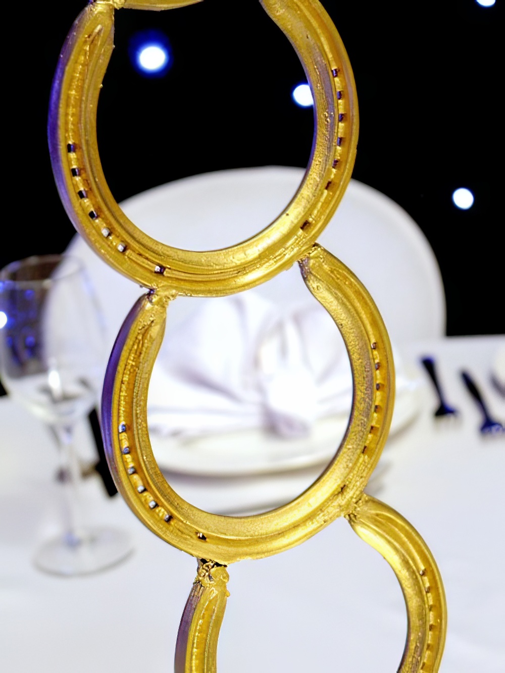TBL67_Gold_Horse_Shoe_Table_Centreevent_prop_hire_144_Optimised