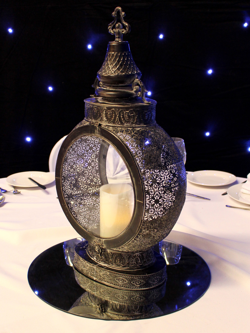 TBL87_Asian_Style_Candle_Holder_event_prop_hire_0131SW_232_copy_optimised