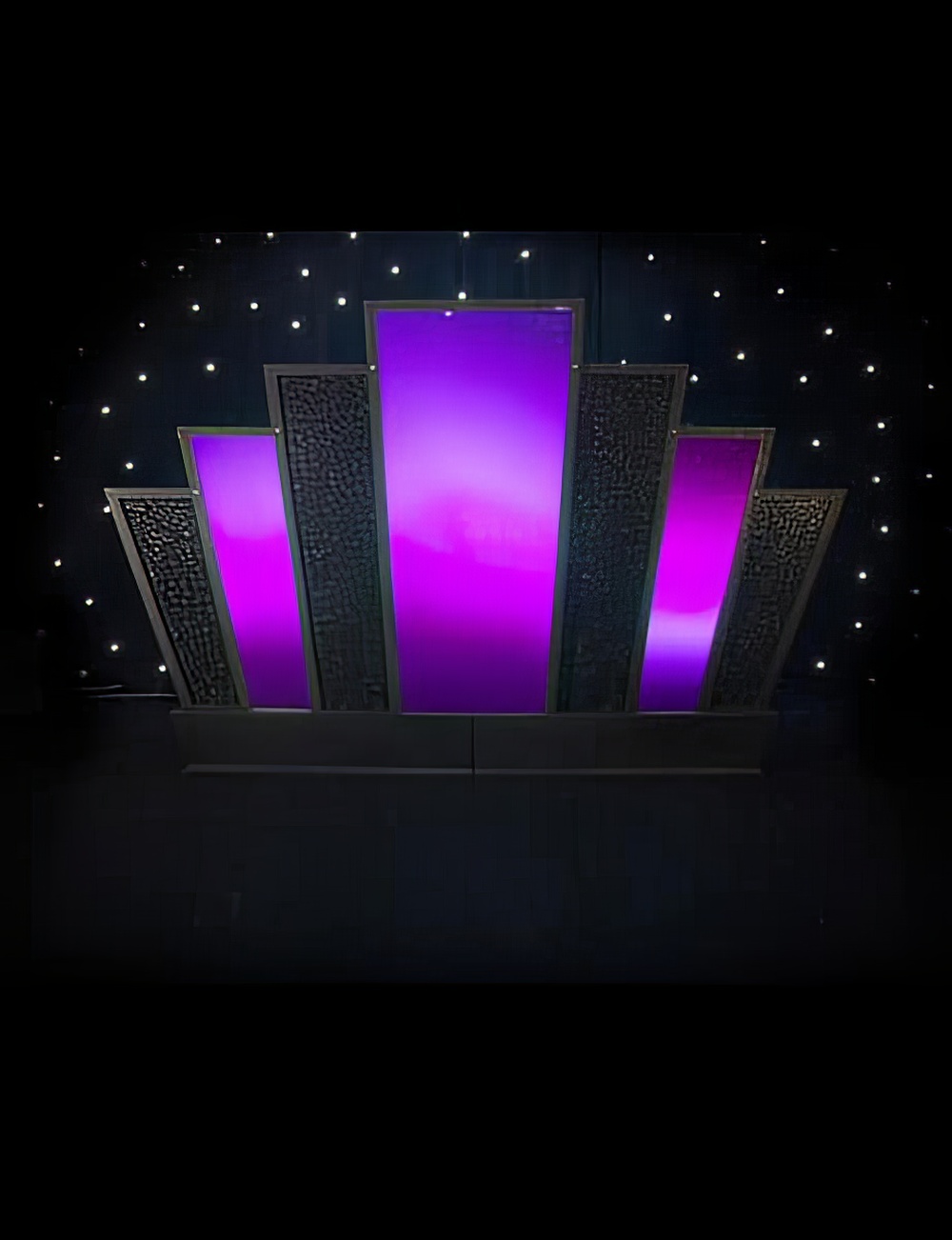 TWE30_Blackand_amp_White_Art_Deco_Illuminated_Starburst_event_prop_hire_0031DD1