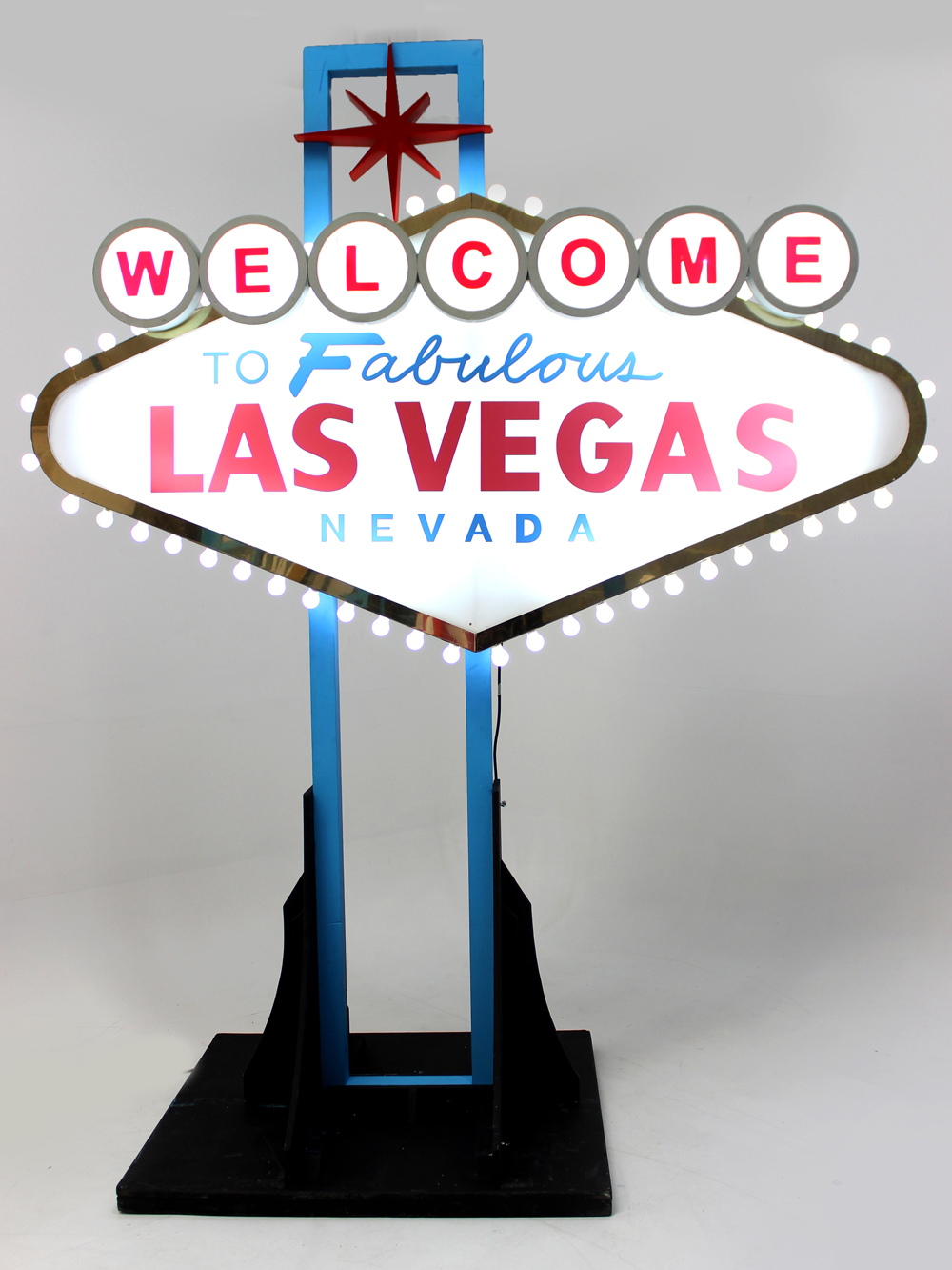 VEG02_illuminating_welcome_to_fabulous_las_vegas_sign_3_event_prop_hire_