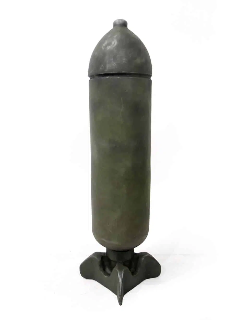 WAR02_Giant Bomb Prop_184