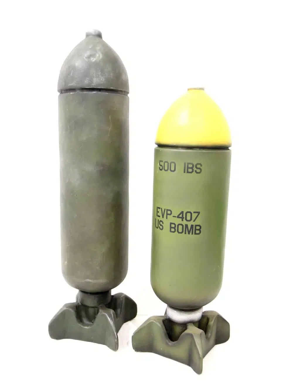 WAR02_SN7245_Bomb Props_186