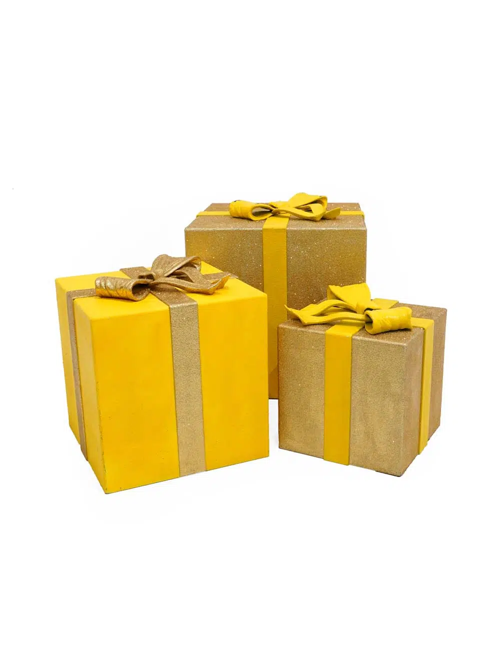 WWD118 _Giant Christmas Presents - Gold - Set of 3_event_prop_hire_EPH_Creative_440. optimised