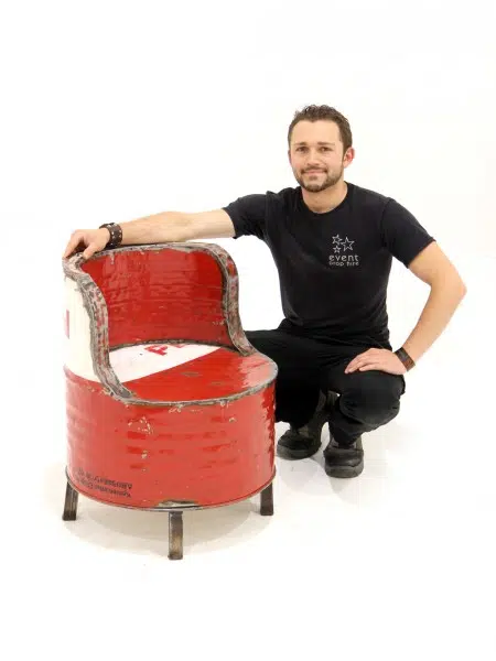 SN4425_Oil_Barrel_Seatevent_prop_hire_053