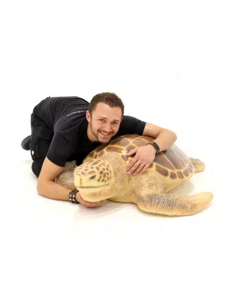 SN4483_Leatherhead_Turtleevent_prop_hire_060