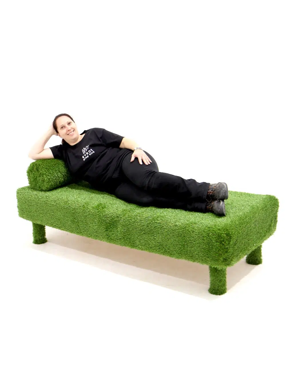 FUR111 Grass Covered Day Bed _event_prop_hire_155_Optimised