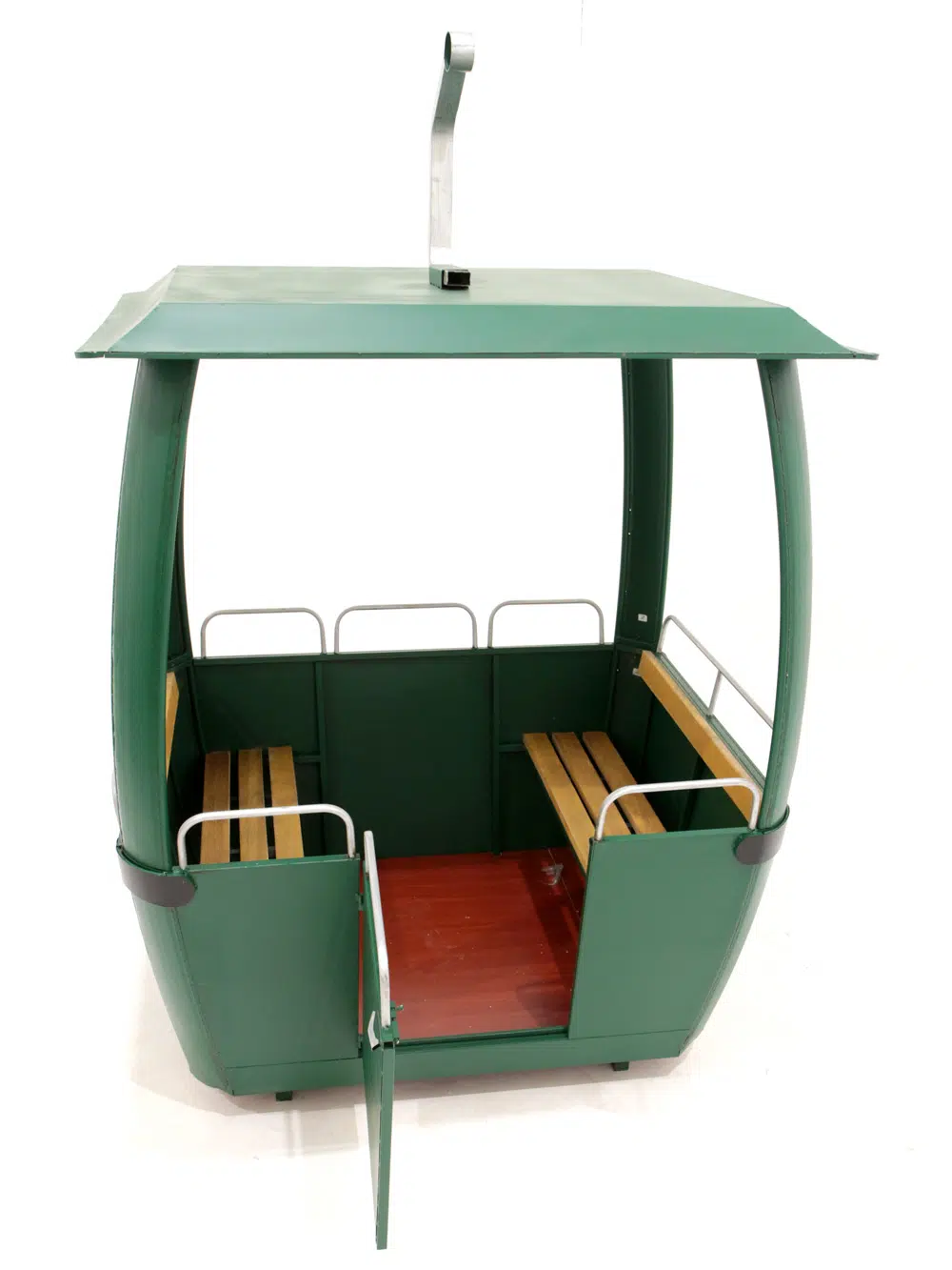 SN4343 Cable Car - Green _event_prop_hire_136_Optimised