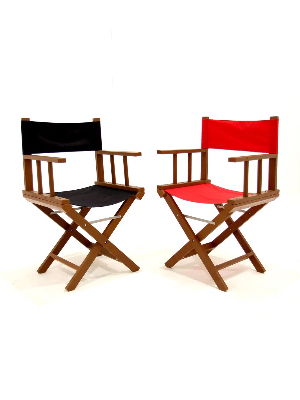 SN4405_SN4406 Giant Directors Chairs _event_prop_hire_243_Optimised