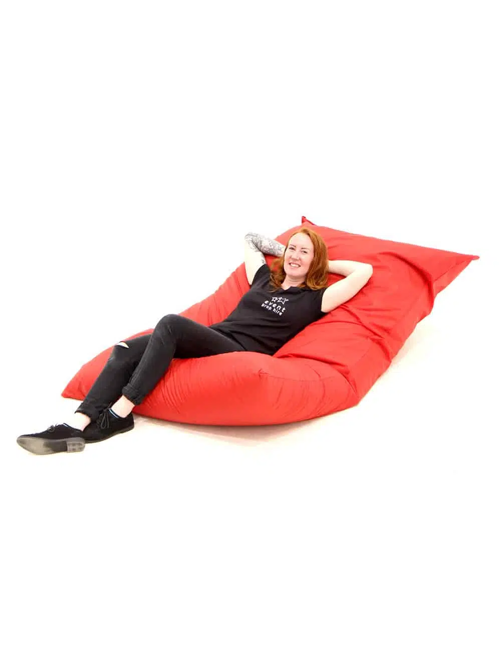 SN4680 Giant Beanbag - Red _event_prop_hire_091_Optimised