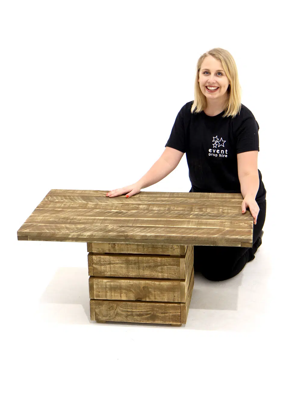 SN4807 Pallet Wood Coffee Table _event_prop_hire_023