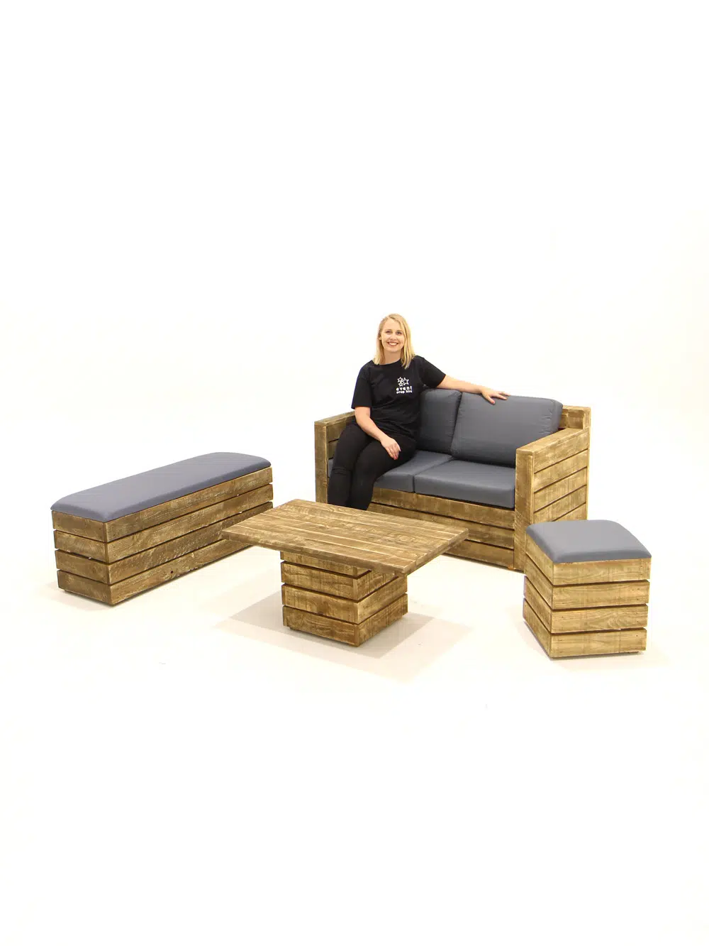 SN4828_SN4829_SN4830 Pallet Wood Furniture - Grey Covers _event_prop_hire_012