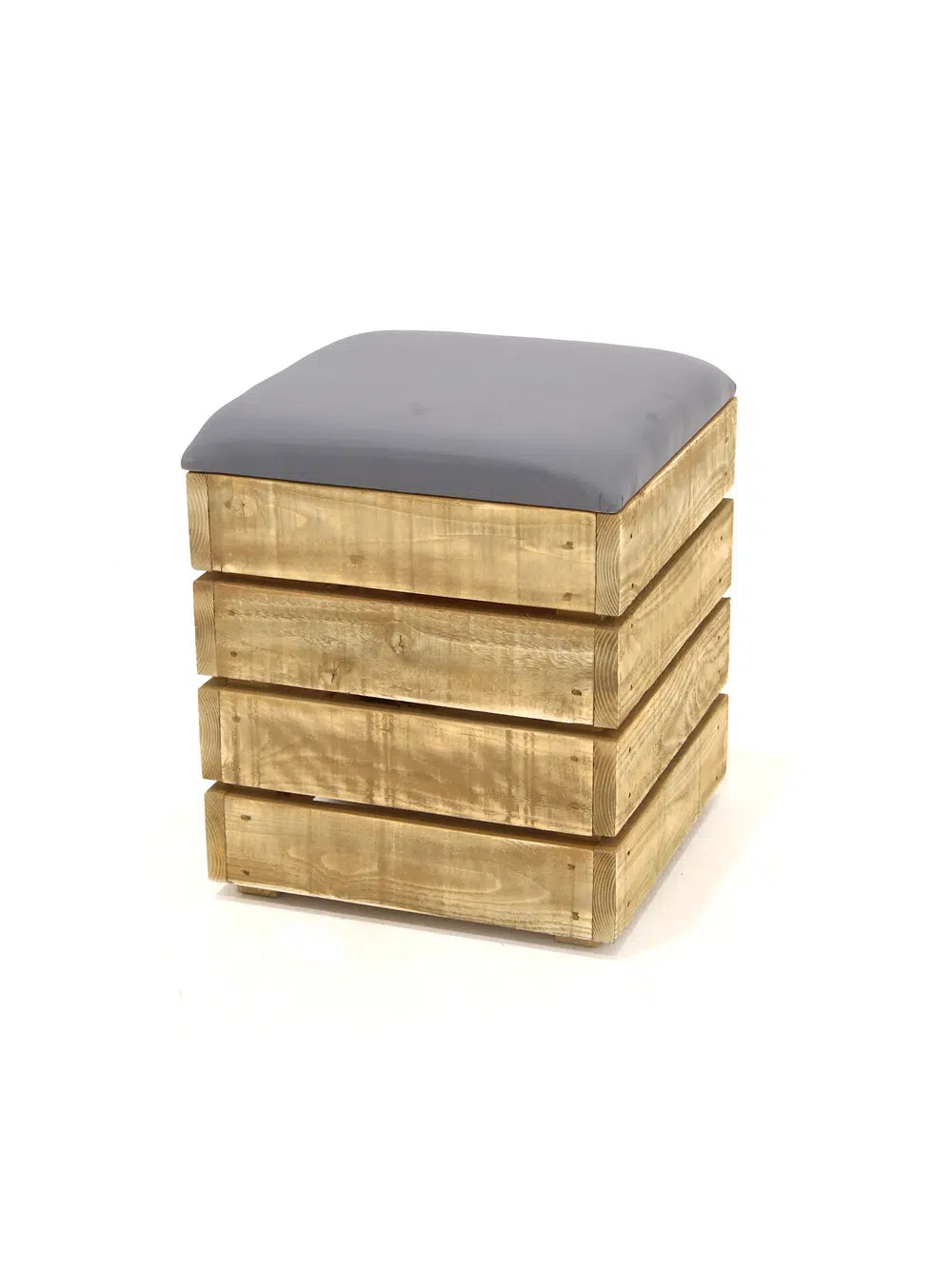 SN4830 Pallet Wood Bench Cube - Grey Covers _event_prop_hire_009