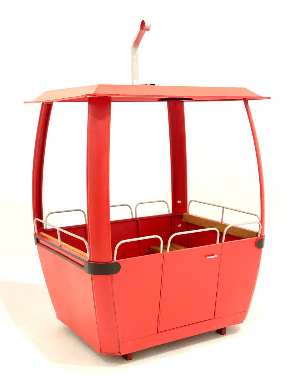 SN4886 Cable Car - Red _event_prop_hire_142_Optimised