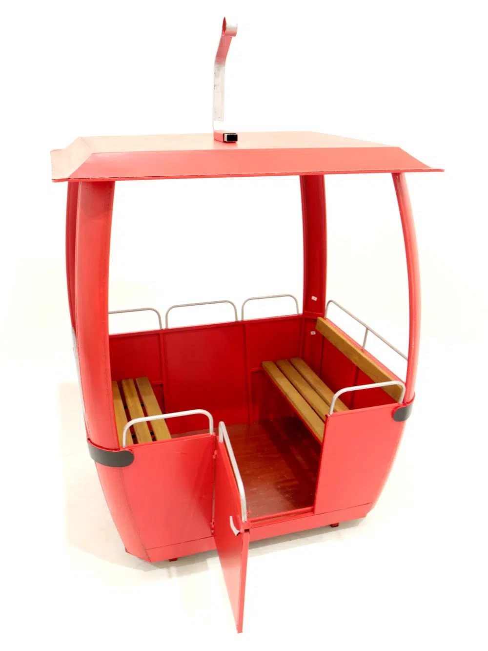 SN4886 Cable Car - Red _event_prop_hire_147_Optimised