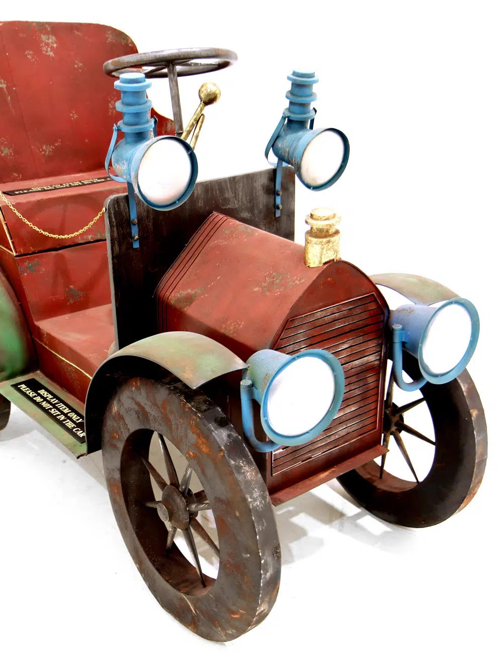 SN5187_Giant Vintage Toy Car_003