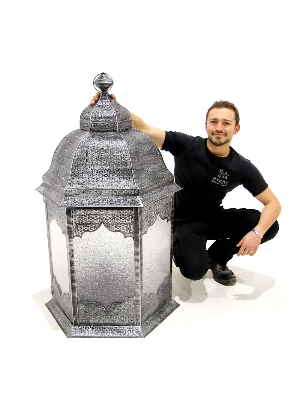 SN5352 Giant Lantern - Antique Silver _event_prop_hire_002