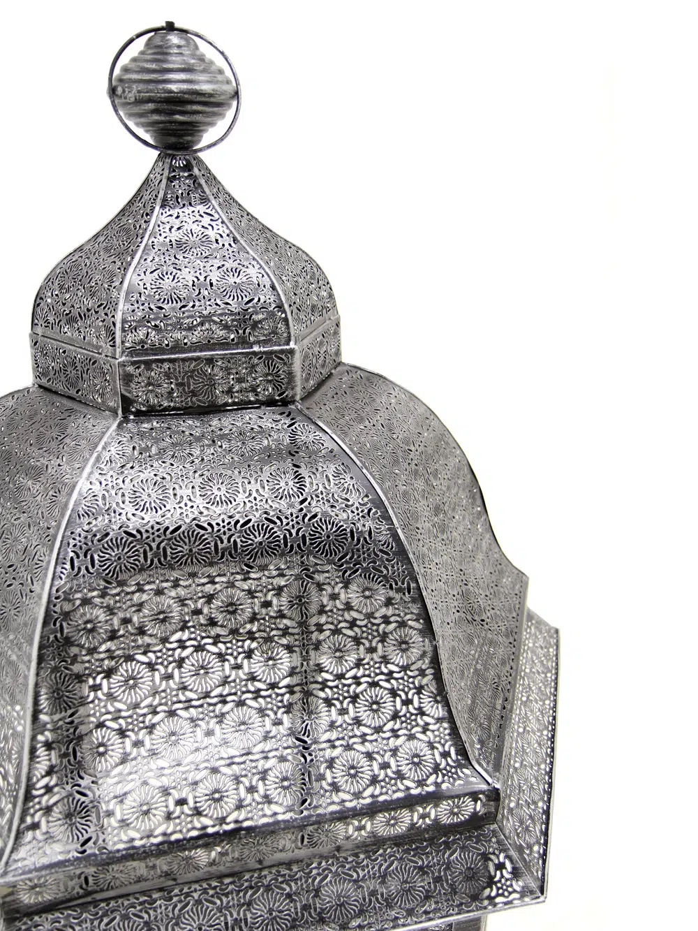 SN5352 Giant Lantern - Antique Silver _event_prop_hire_003