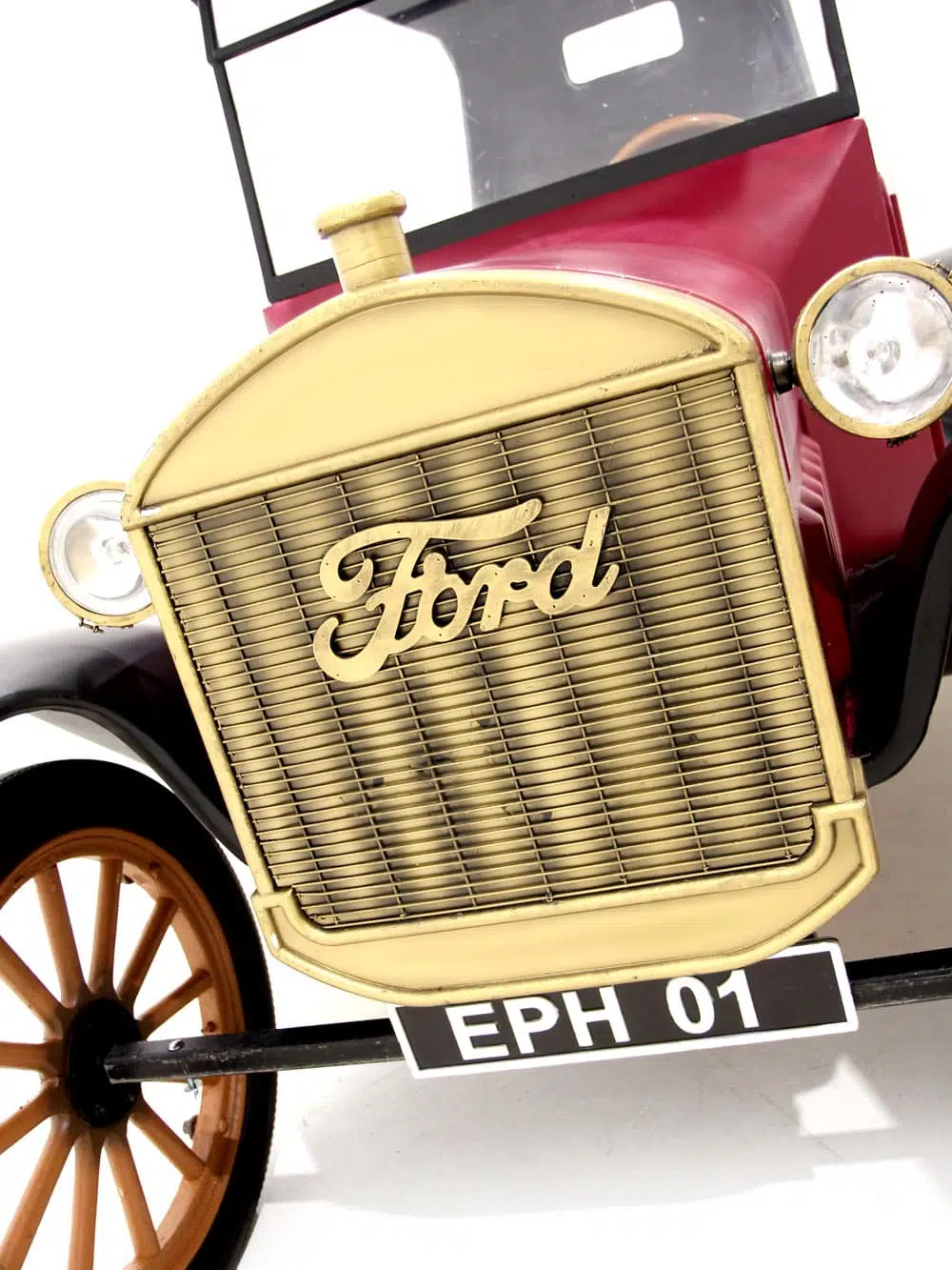 SN6523_Vintage Car Prop #2_240