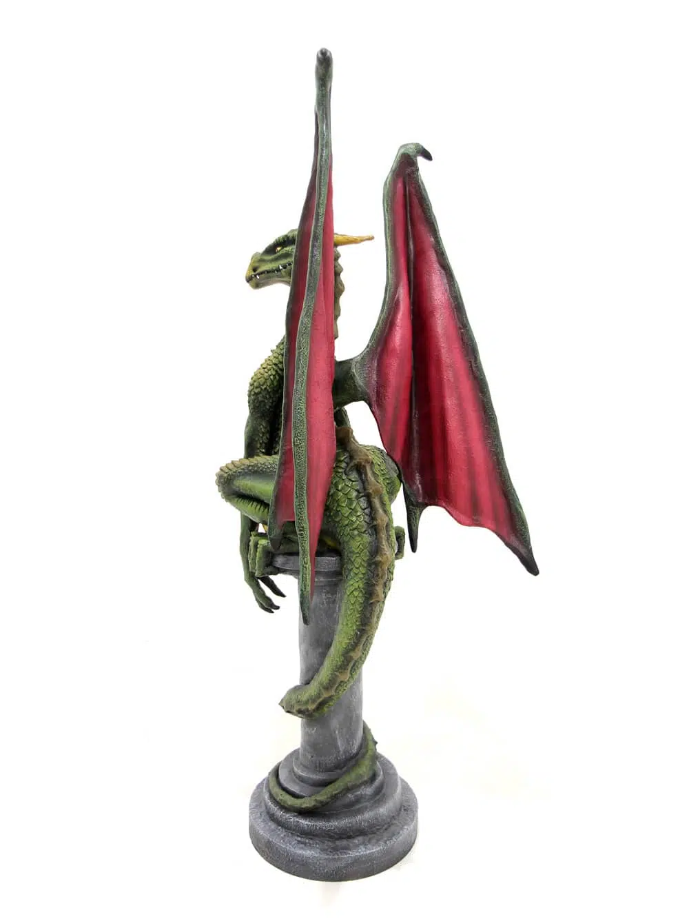 SN5524 Dragon on Plinth #1 _event_prop_hire_030