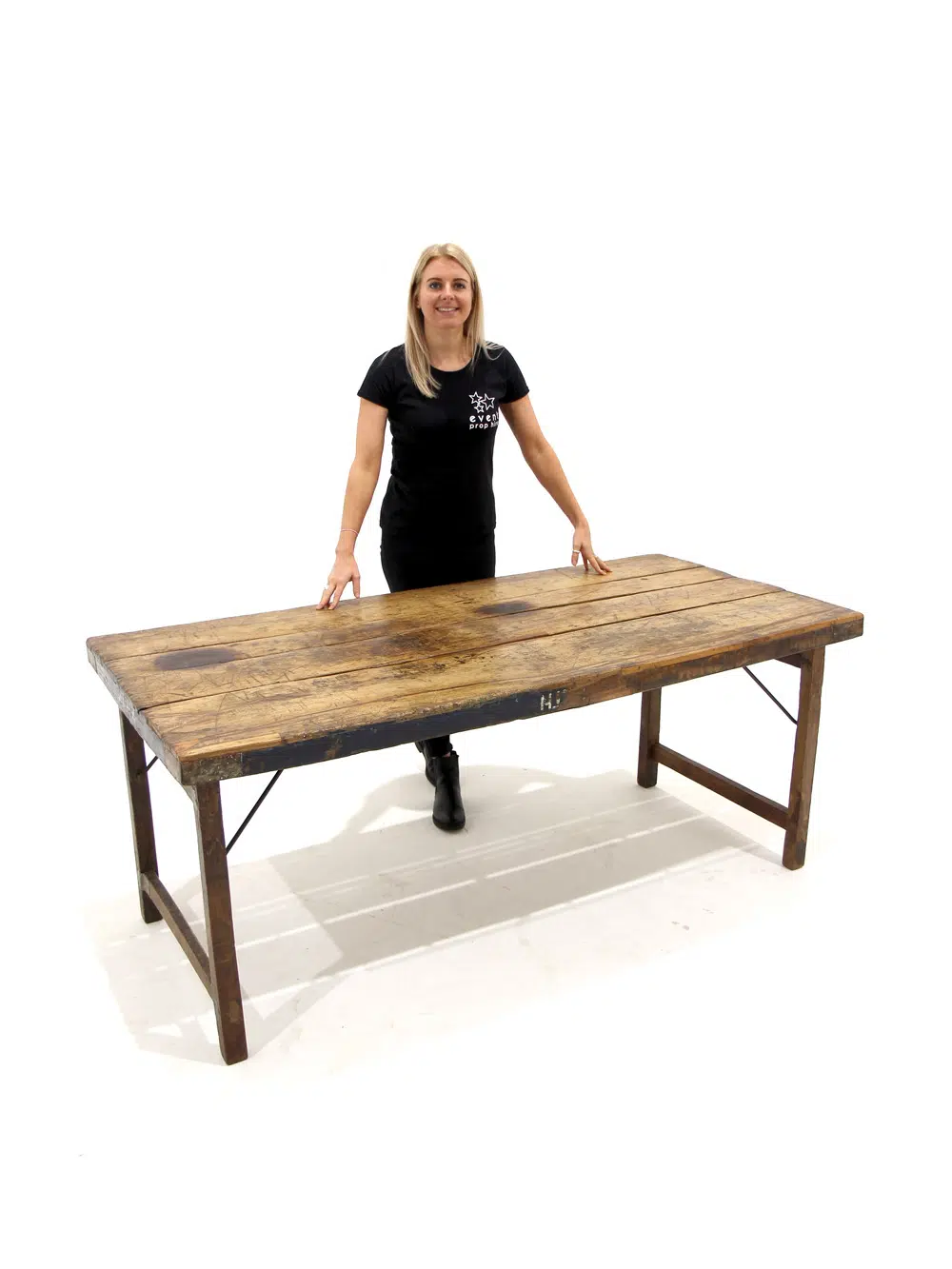 SN5678 Chunky Rustic Folding Table _event_prop_hire_036