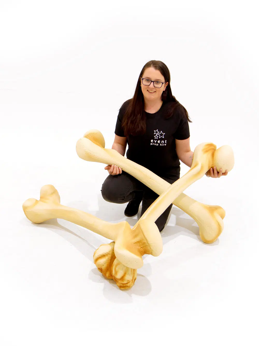 SN5630 Large Dinosaur Bones _event_prop_hire_103