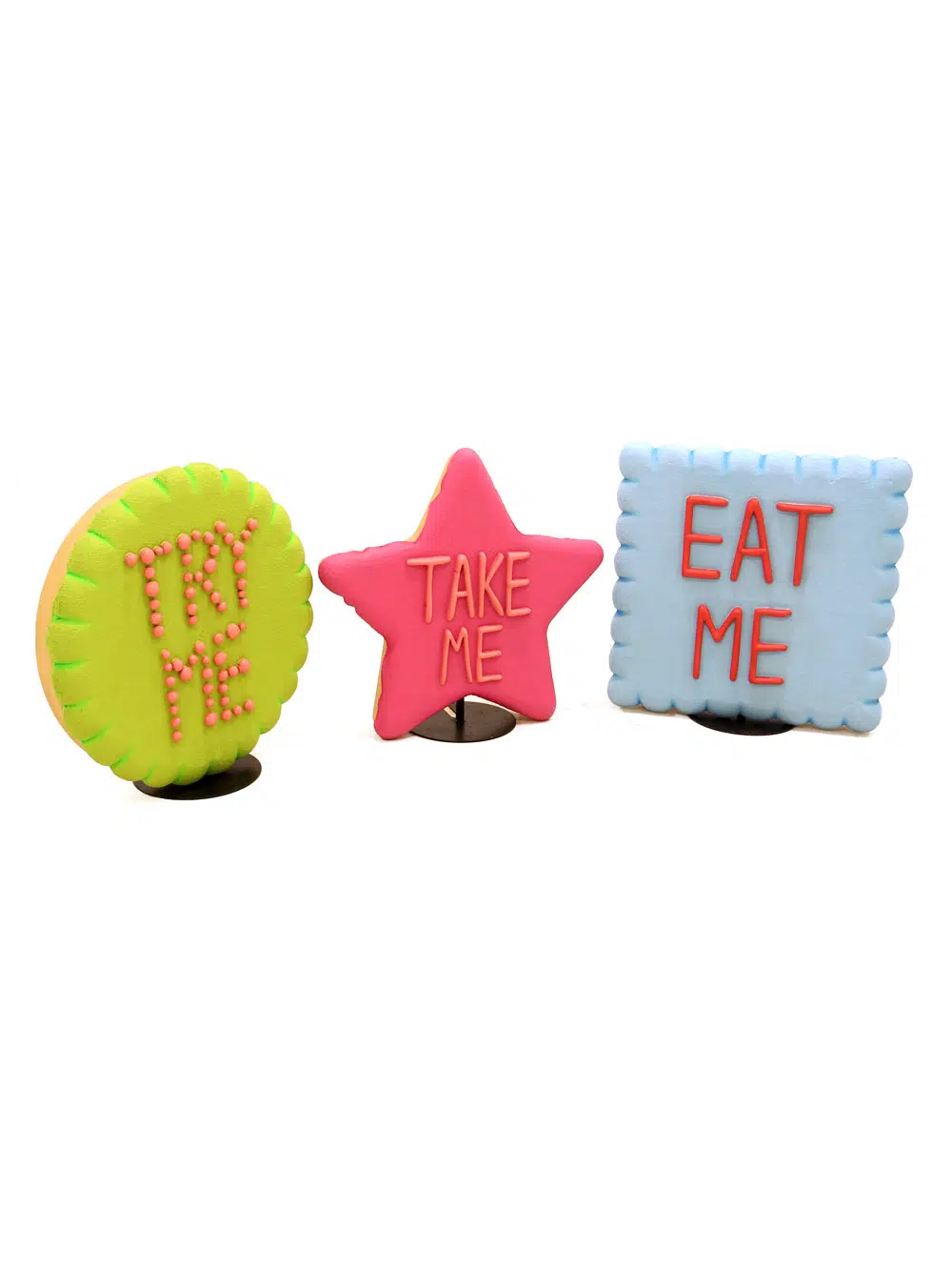 SN5777_Eat Me Biscuits - Set of 3_044