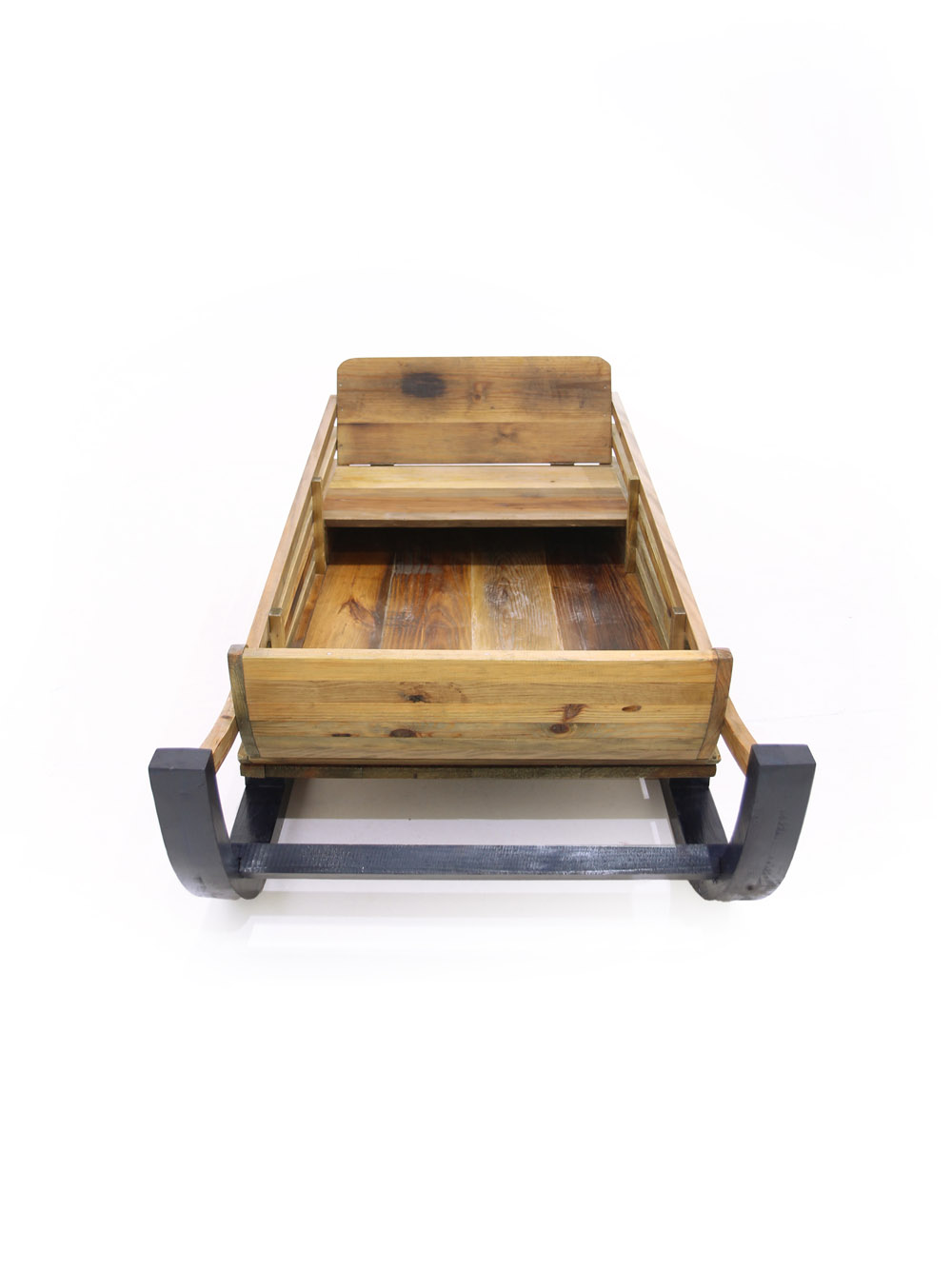 SN5933_Rustiic Wooden Sleigh_120