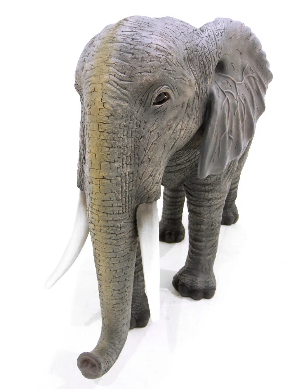 SN6113_Life-size Elephant_102