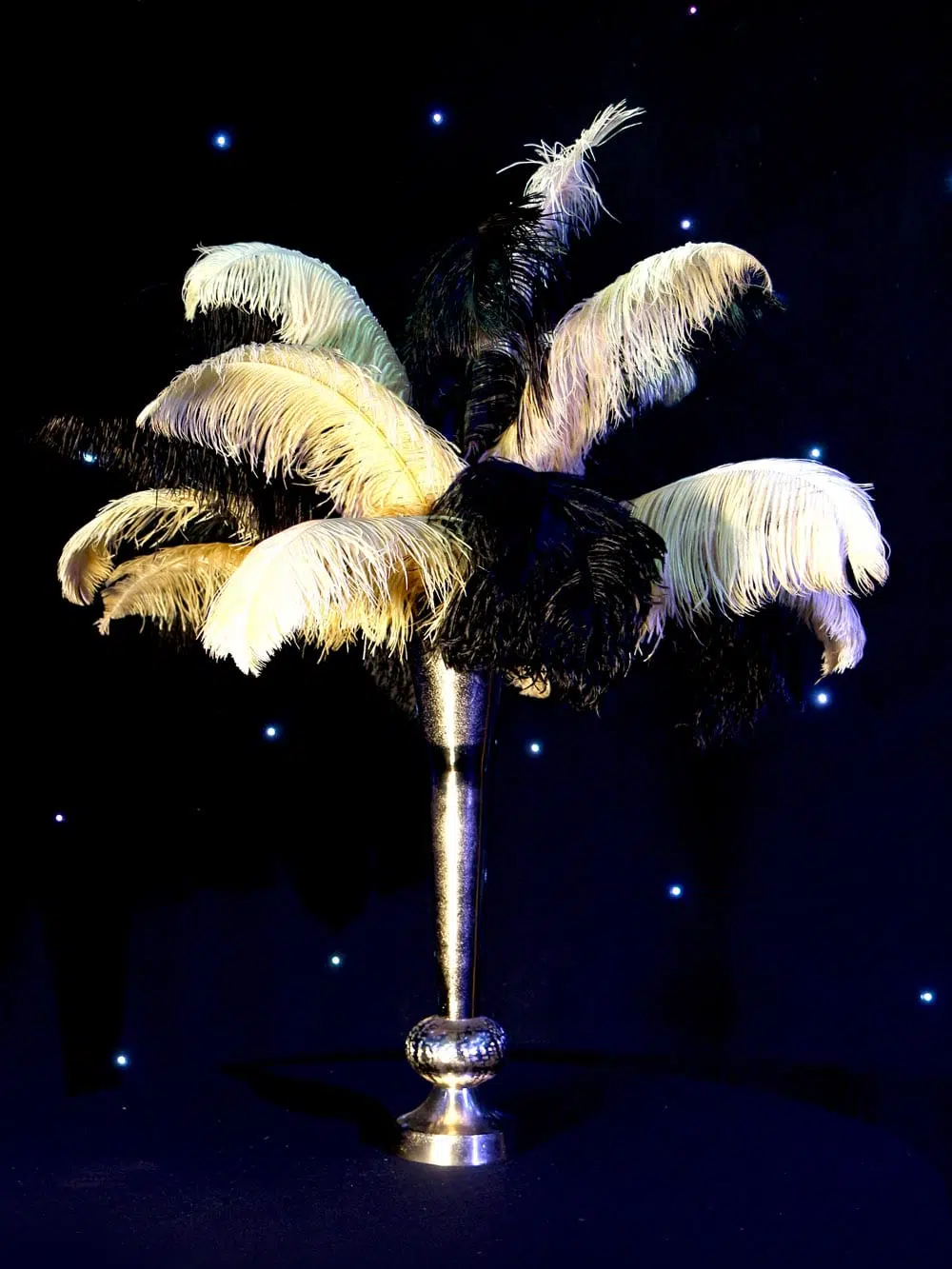 SN6792_Feather Table Centre - Gold Vase_198