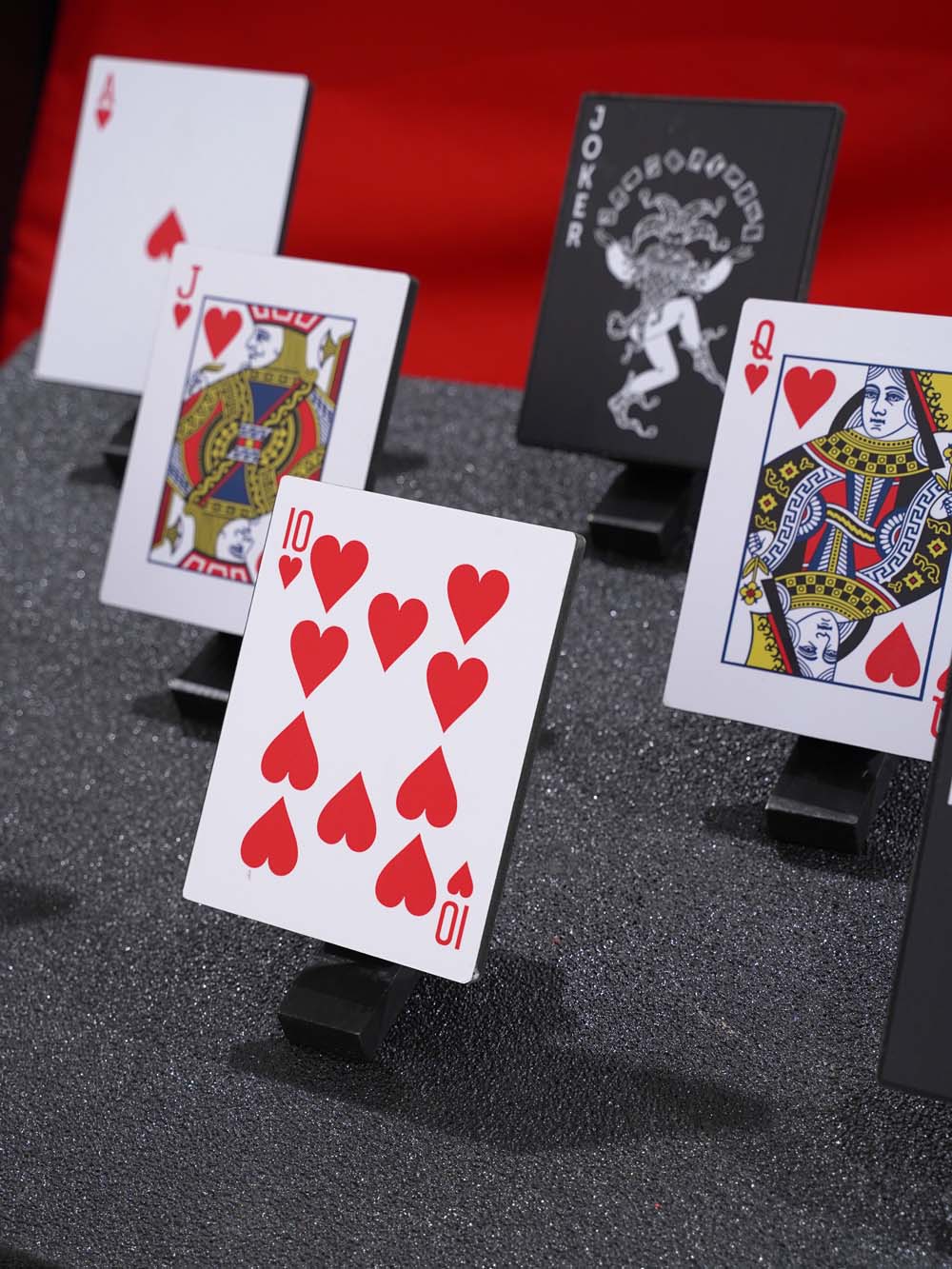 SN6901 _Royal Flush Knockdown Game_event_prop_hire_EPH_Creative_078 copy _high_res _optimised