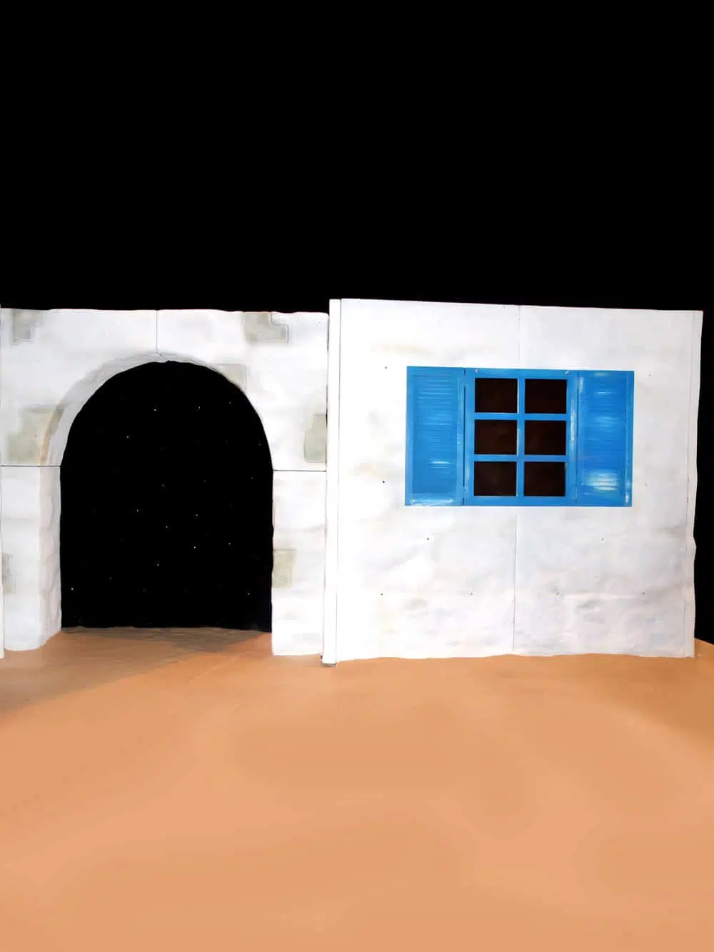 SN6885_White Rendered Building_196