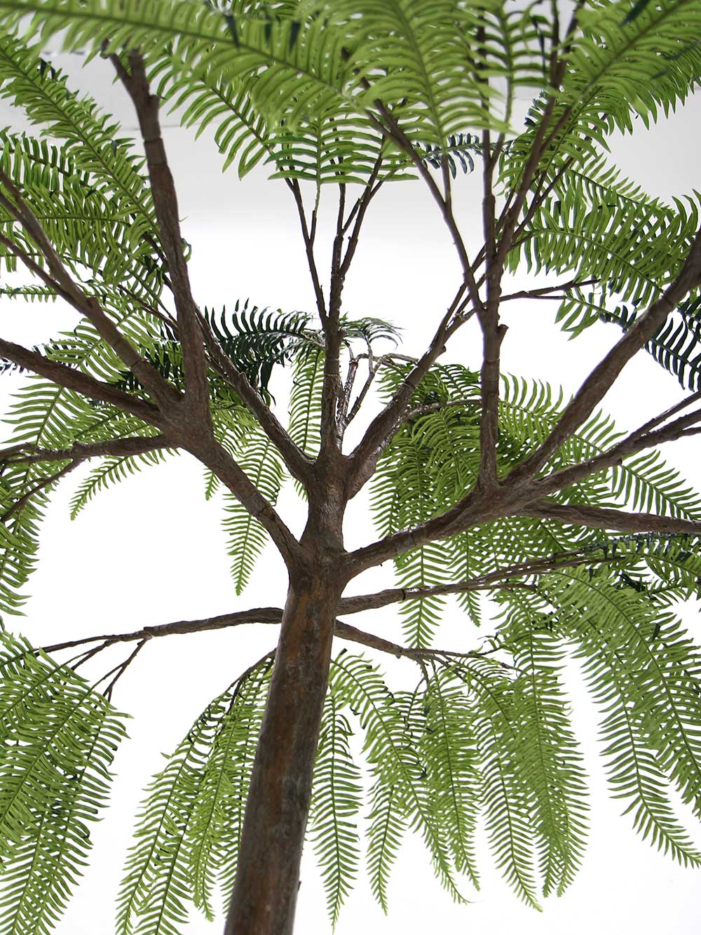 SN7012_fern_umbrella_table_top_tree_66_event_prop_hire_optimised