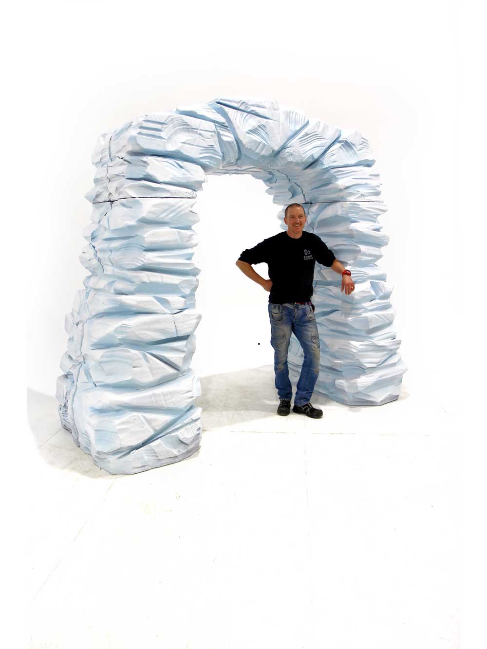 SN6374_ice_rock_entranceway_full_double_sided_3_event_prop_hire_optimised