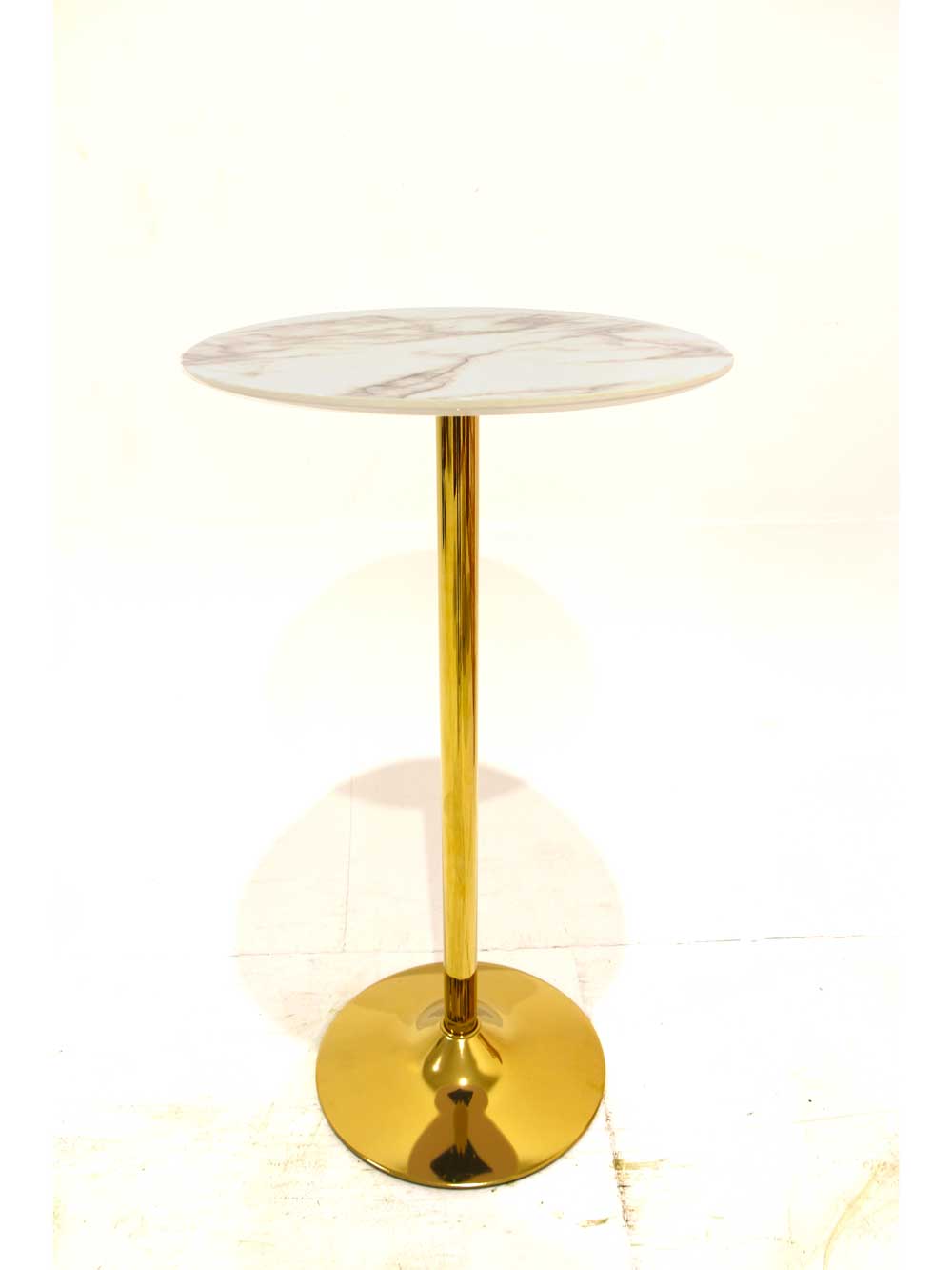 SN7078_white_marble_topped_gold_poseur_table_1_event_prop_hire_optimised